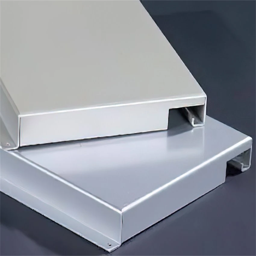 Soffitto agganciabile in alluminio-