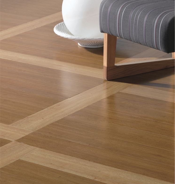 Piastrelle per pavimenti in vinile di lusso ad incastro, assi per pavimenti in legno per cucina e bagno